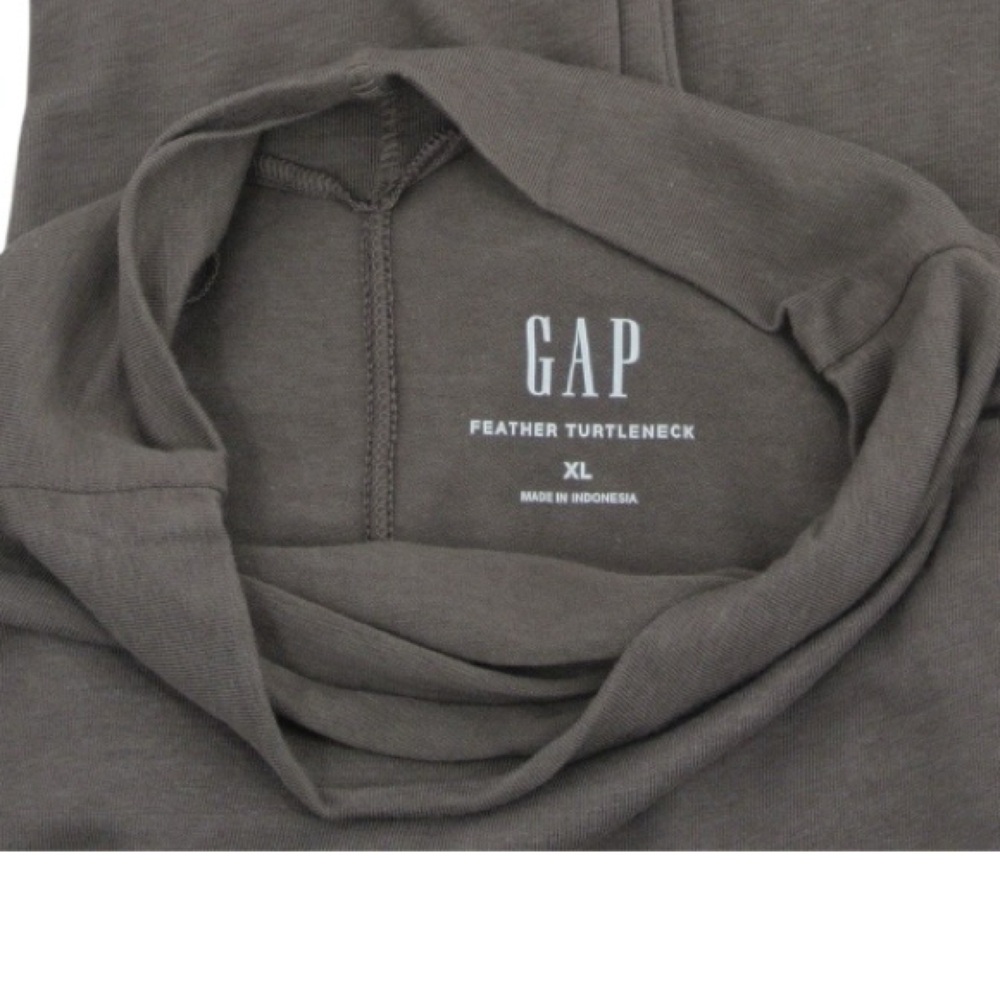 GAP Dark Gray Feather Turtleneck Long Sleeve